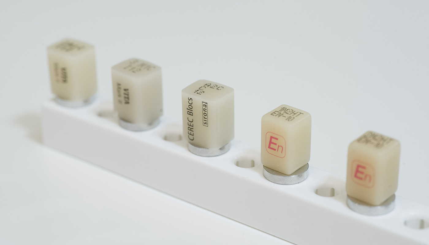 セレックブロック